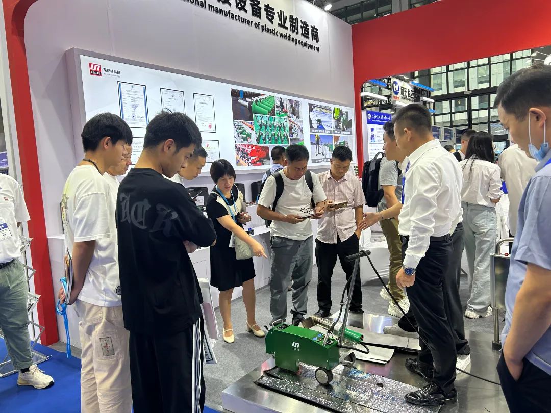 萊斯特綻放2023防水展 品牌再掀熱潮！